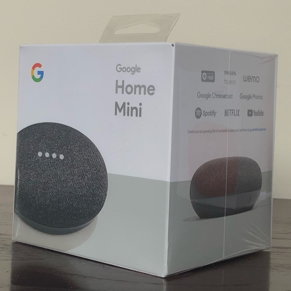 NEW IN BOX GOOGLE HOME MINI CHARCOAL